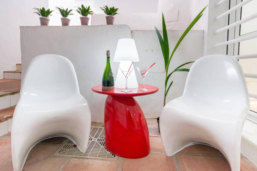 Incredible Luxury Location In Puerto Banus Beach For Families Marbella Ngoại thất bức ảnh