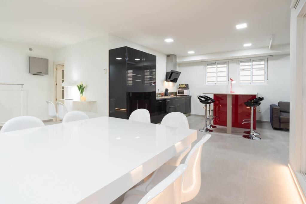 Incredible Luxury Location In Puerto Banus Beach For Families Marbella Ngoại thất bức ảnh
