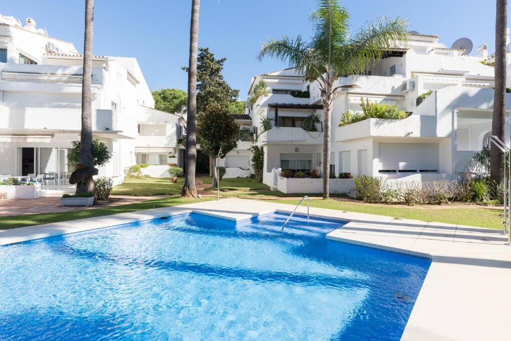 Incredible Luxury Location In Puerto Banus Beach For Families Marbella Ngoại thất bức ảnh