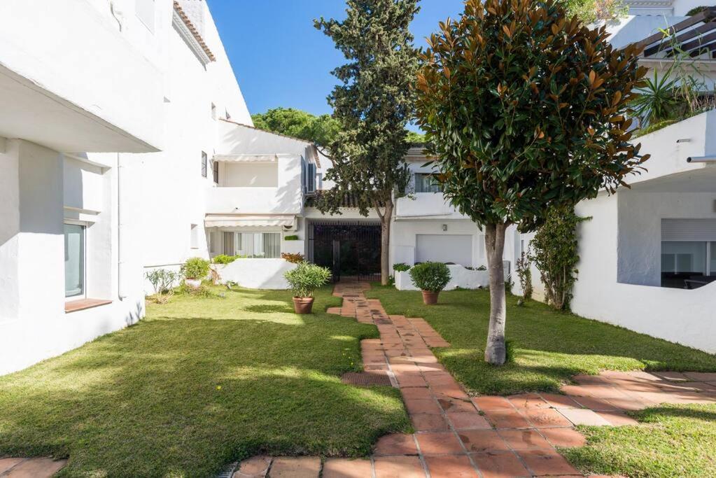 Incredible Luxury Location In Puerto Banus Beach For Families Marbella Ngoại thất bức ảnh